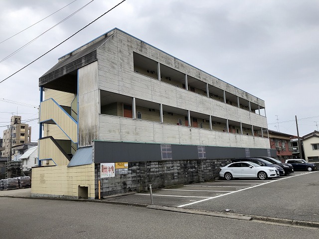 ☆☆☆【ﾏﾝｼｮﾝ】第5山本ビル　302号室　30,000円